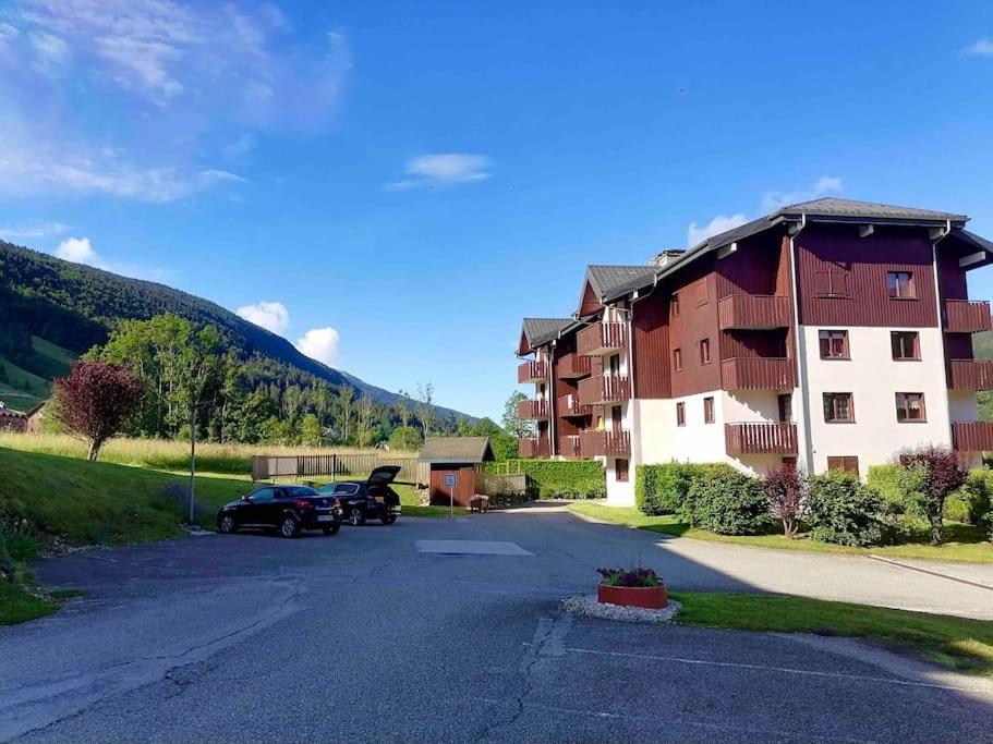 Charmant Appartement Au Pied Des Pistes De Lelex Luaran gambar
